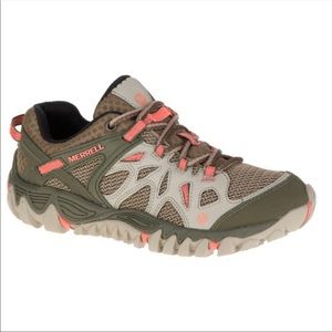 🎉Host pick🎉{Merrell} Hiking shoes